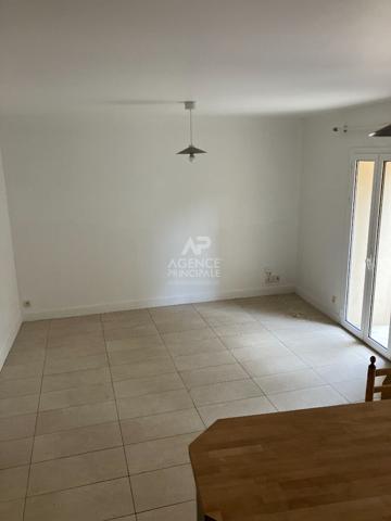 Appartement Le Mesnil Le Roi 3 pièce(s) 45 m2 232 000 € **  - Référence  4724