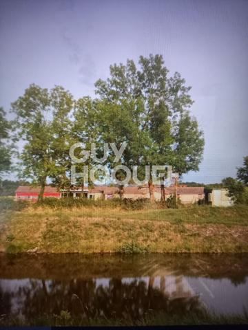 Restaurant et Discothèque 600 M² + Parking de 8 000 M²