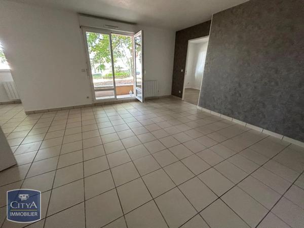 Appartement à louer 3 pièces 56.46m² Vierzon (18100)