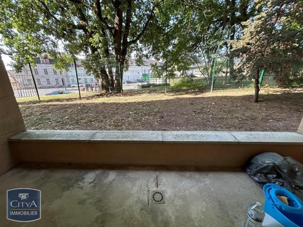 Appartement à louer 3 pièces 56.46m² Vierzon (18100)
