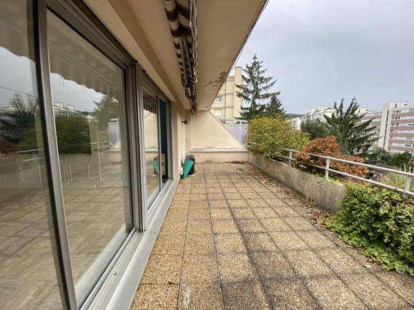 Appartement 7 pièces - 160 m²