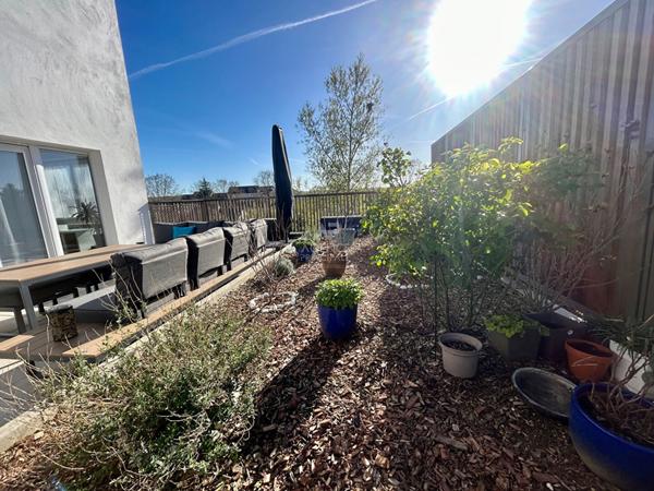 Appartement 4 pièce(s) 80.10 m2 - Achères €348 000 ** - Référence 9100