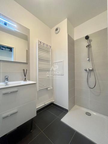 Appartement 4 pièce(s) 80.10 m2 - Achères €348 000 ** - Référence 9100