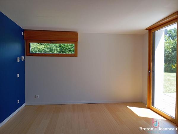 Maison contemporaine et basse consommation secteur Mayenne