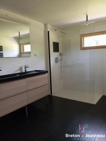 Maison contemporaine et basse consommation secteur Mayenne