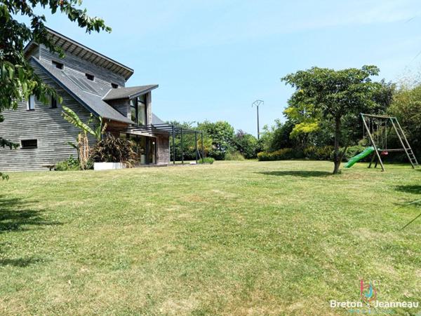 Maison contemporaine et basse consommation secteur Mayenne
