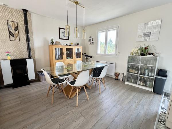 Dissay (86130) MAISON FAMILIALE 5 CHAMBRES PISCINE GARAGE