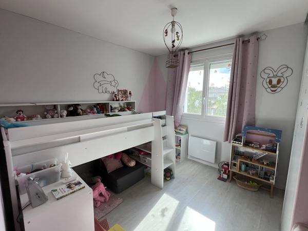 Dissay (86130) MAISON FAMILIALE 5 CHAMBRES PISCINE GARAGE