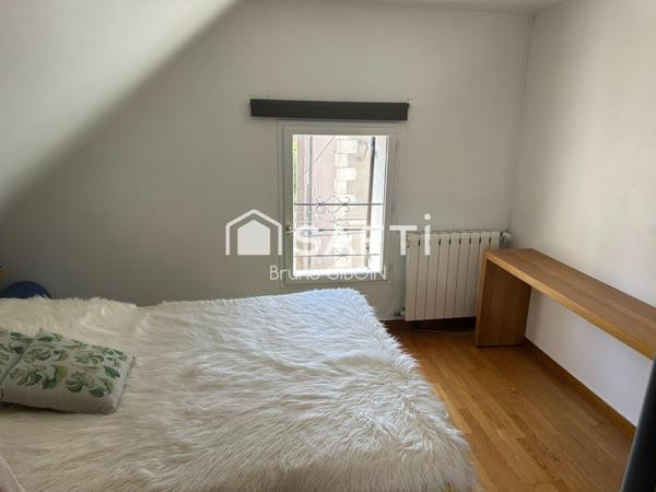 Maison de ville de 80 m², 4 pièces, terrasse avec jardinet et garage