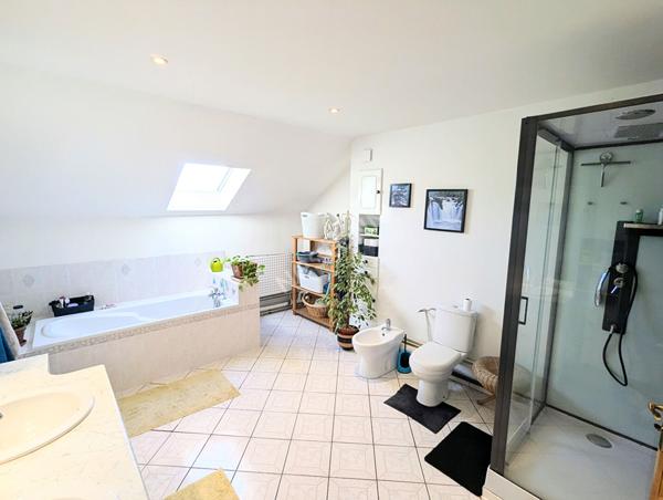 Proche St ERME : Maison - 112.18m² -3ch - jardin & Dépendances