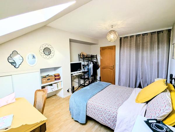 Proche St ERME : Maison - 112.18m² -3ch - jardin & Dépendances