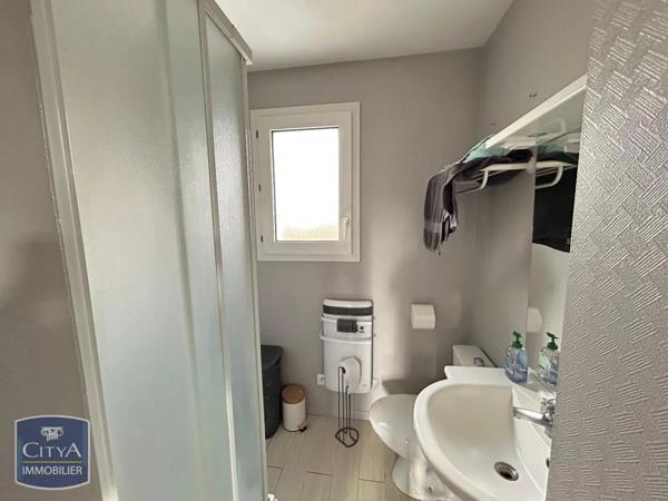 Appartement à louer 1 pièce 32.39m²