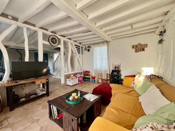 Maison à CHAUMONT EN VEXIN (60240)