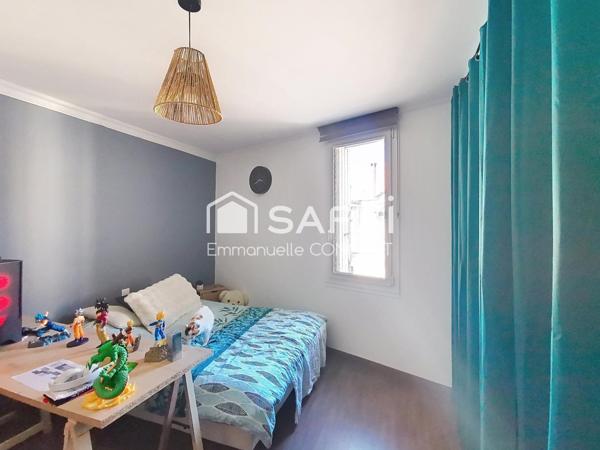 Maison 5 chambres de 185 m² avec extérieurs et annexes