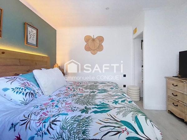 Maison 5 chambres de 185 m² avec extérieurs et annexes