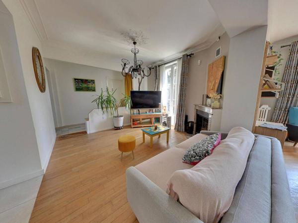 Maison Tournan En Brie 7 pièce(s) 182 m2