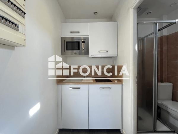 Location Studio 13.92 m² - 26 RUE LAPLACE Deauville 14800