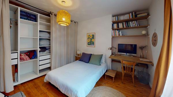 2 pièces rue Lucien Sampaix !