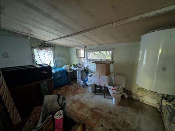 MELLIONNEC MAISON EN PIERRE SOUS ARDOISES A RENOVER 2 PIECES 55m² PARCELLE ATTENANTE DE 292 m²