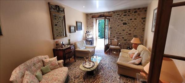 Maison à vendre |  Beaulieu-sur-Dordogne |  7 pièces | 120 m²