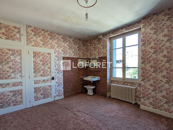 Achat maison Lavardac - 9 pièce(s) - 210 m² - 170 000 €