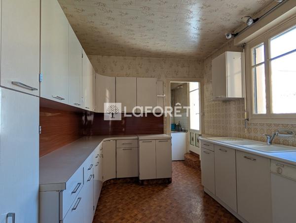 Achat maison Lavardac - 9 pièce(s) - 210 m² - 170 000 €