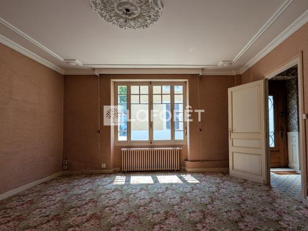 Achat maison Lavardac - 9 pièce(s) - 210 m² - 170 000 €