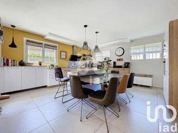 Maison à vendre 4 pièces 115 m² Montardon