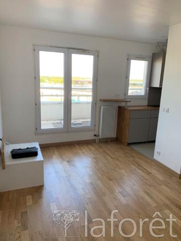 Location appartement Élancourt - 2 pièce(s) - 32 m² - 699 €/mois