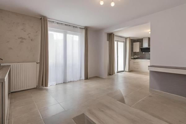 Maison 9 Pièces Rénovée 180 m2 Terrasses Jardin au Calme