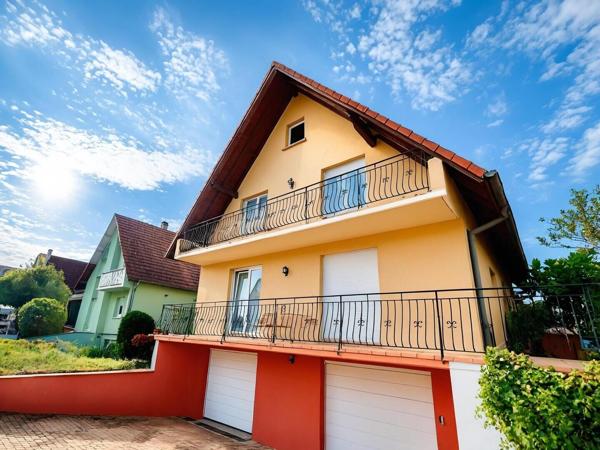 Maison 9 Pièces Rénovée 180 m2 Terrasses Jardin au Calme