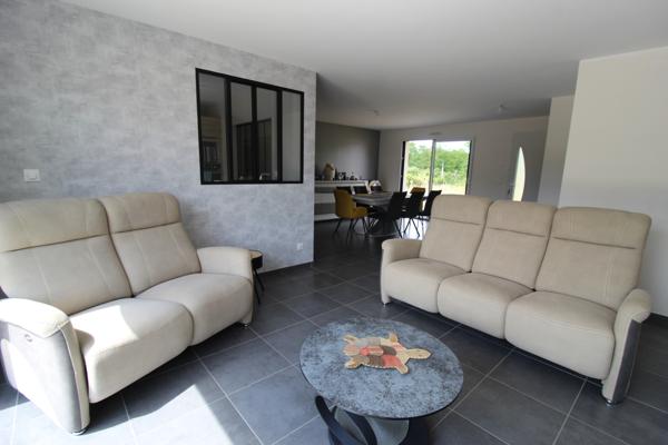 Cours-les-Barres (18320) À Vendre – Pavillon Moderne de 2021 à Cours-les-Barres