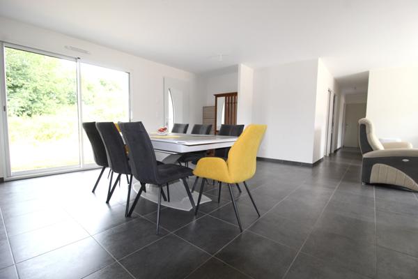 Cours-les-Barres (18320) À Vendre – Pavillon Moderne de 2021 à Cours-les-Barres