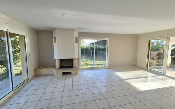 Maison à vendre    4 pièces •  Morcenx