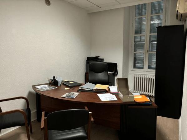 Location Local commercial 3 pièces 83 m² - 23 AVENUE JEAN MEDECIN Nice 06000