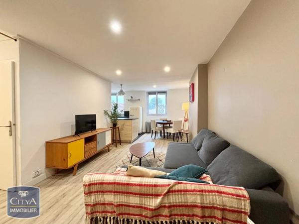 Appartement à louer 2 pièces 45m²