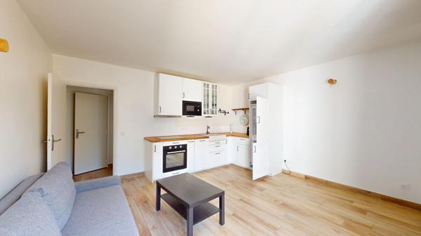 AUCUN TRAVAUX - Appartement La Ville Du Bois 2 pièce(s) 38.10 m2 + Parking + 2 jardins + Faibles charges