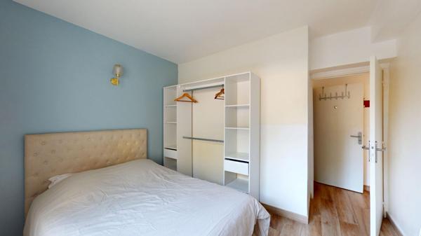 AUCUN TRAVAUX - Appartement La Ville Du Bois 2 pièce(s) 38.10 m2 + Parking + 2 jardins + Faibles charges