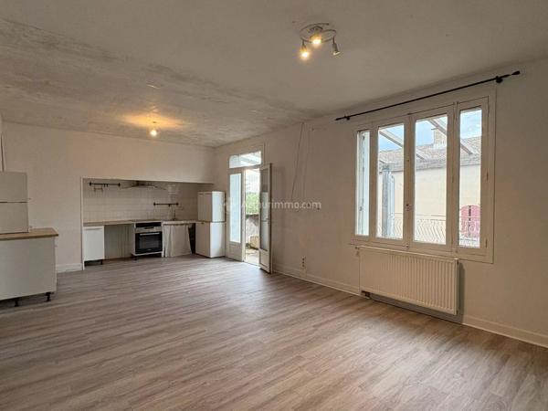 Vente                                                      Maison
                        
                     5 pièces                      113 m2                     à Albi