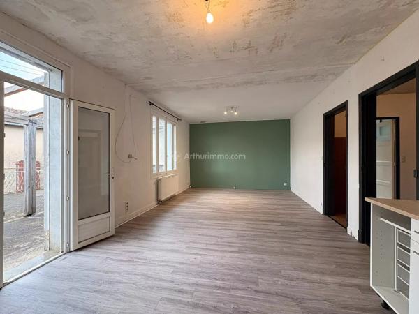 Vente                                                      Maison
                        
                     5 pièces                      113 m2                     à Albi