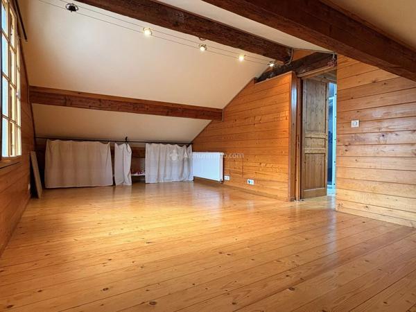 Vente                                                      Maison
                        
                     5 pièces                      113 m2                     à Albi