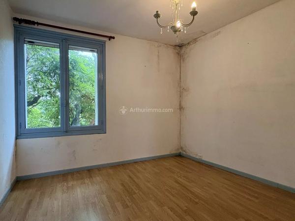 Vente                                                      Maison
                        
                     5 pièces                      113 m2                     à Albi