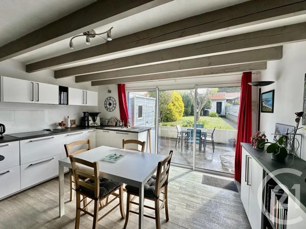 Maison à vendre  4 pièces - 40,52 m 2   PORNIC  - 44