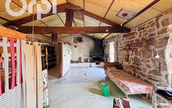 Maison à vendre    4 pièces •  Sanilhac