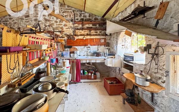 Maison à vendre    4 pièces •  Sanilhac