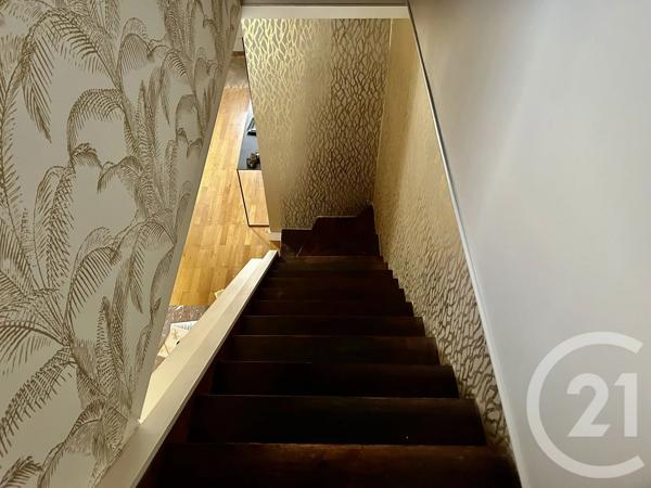 Maison à vendre  5 pièces - 129 m 2   LA ROCHE SUR YON  - 85