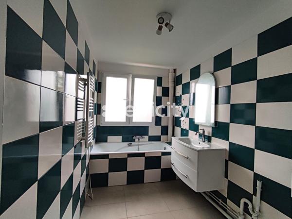 Appartement 5 pièces - 100 m² Exclusivité efficity