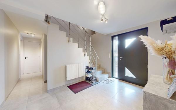 Maison à vendre    7 pièces •  Hettange-Grande