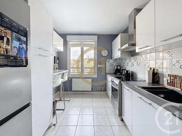 Appartement F3 à vendre  3 pièces - 80,23 m2 BRINDAS - 69