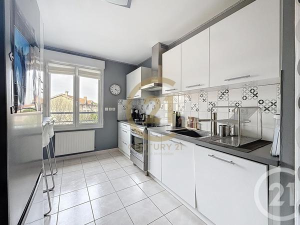 Appartement F3 à vendre  3 pièces - 80,23 m2 BRINDAS - 69